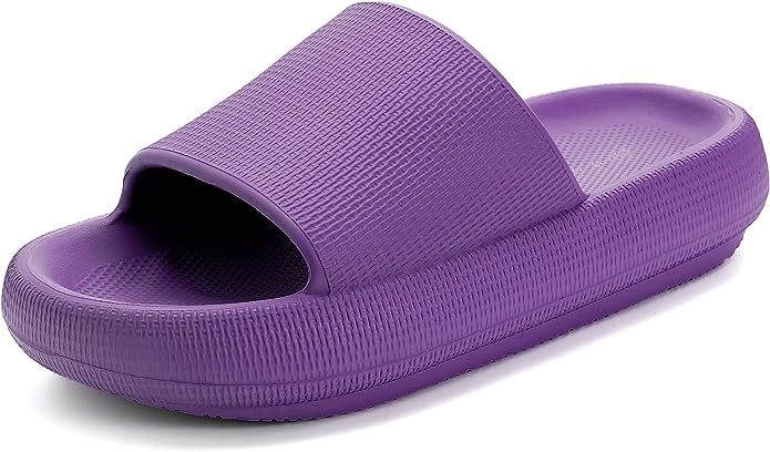 Violet rubber slippers