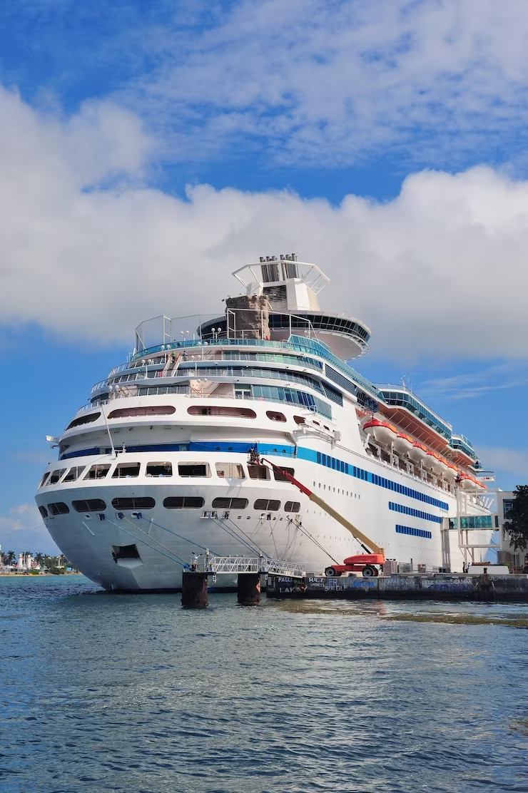 ins and outs of cruising for 18-year-olds