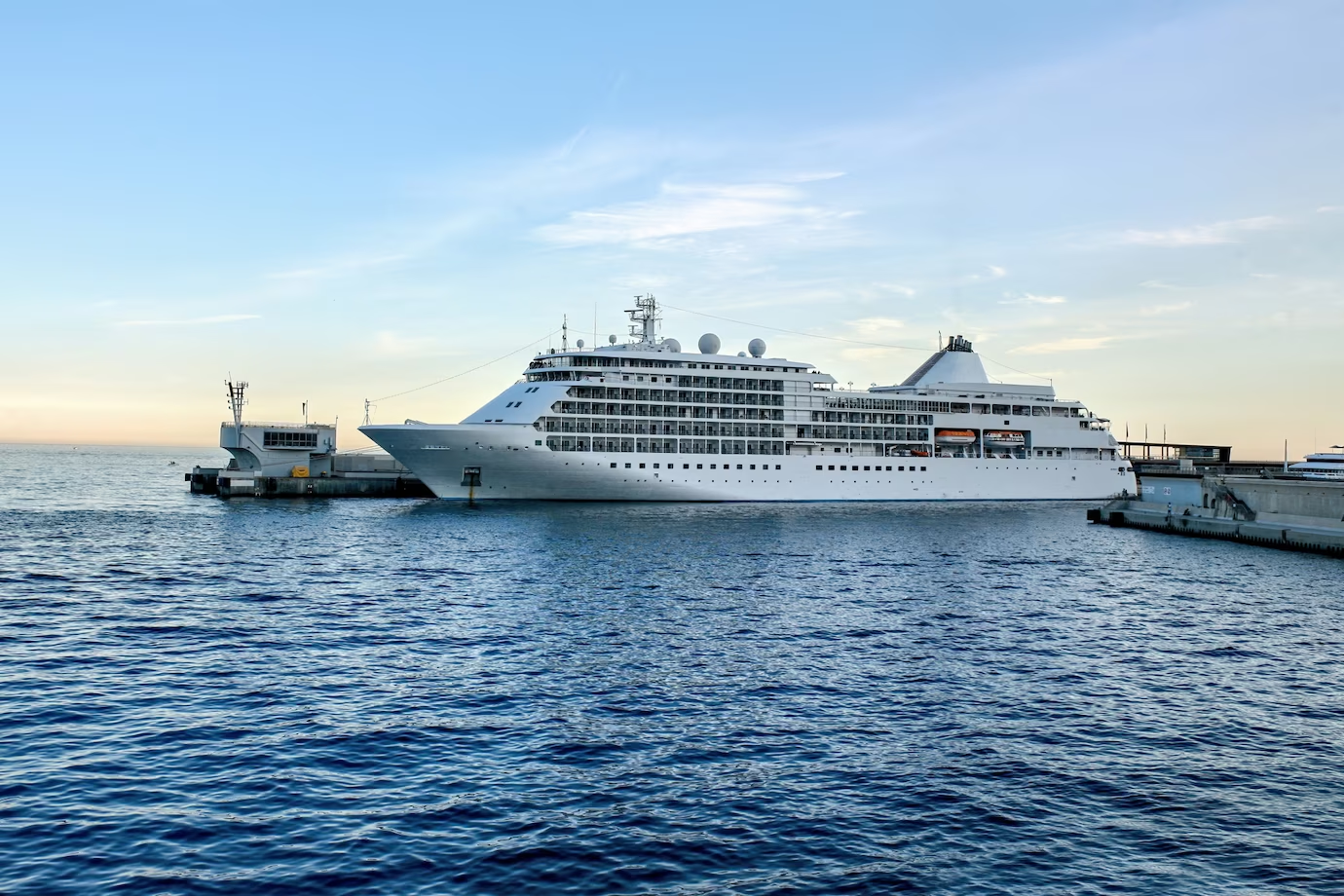 cruise ship safety and cruise etiquette