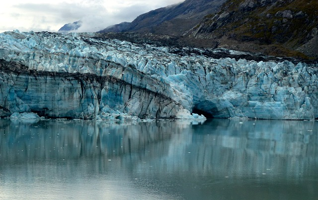 Glacier on the gulf of Alaska